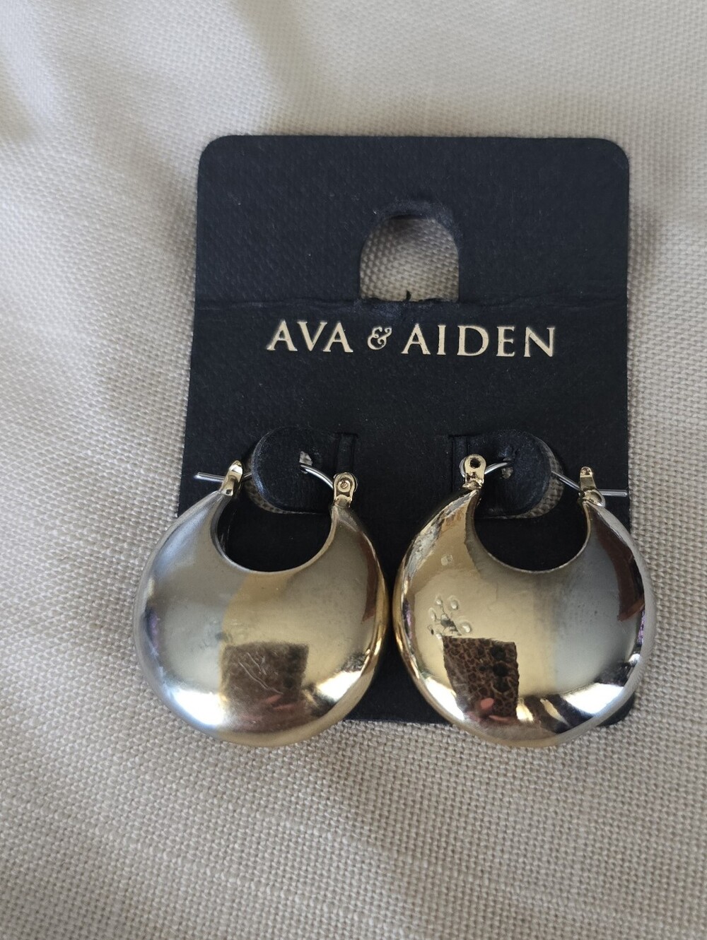 Ava & Aiden Two-Tone Shiny Hoop Drop Earrings